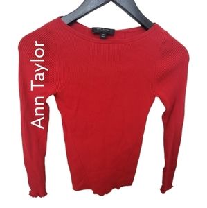 𝅺ann Taylor Red Long Sleeve Ribbed T Shirt Petite XS